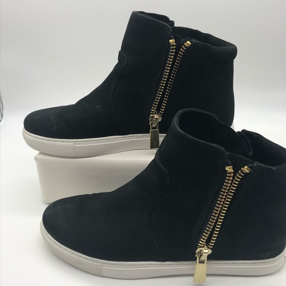 Kenneth Cole Sneaker, Madyson HighTop.  shoe size 9 - Picture 4 of 12